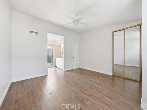 38 Wetstone , Irvine, CA