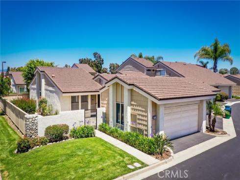 38 Wetstone , Irvine, CA