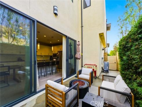 330 Magnet , Irvine, CA