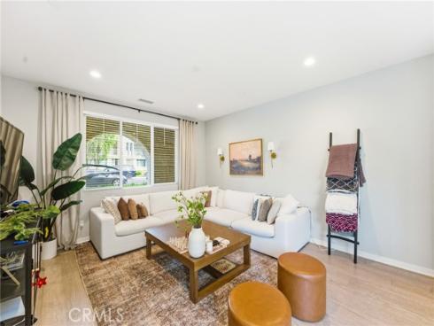 330 Magnet , Irvine, CA