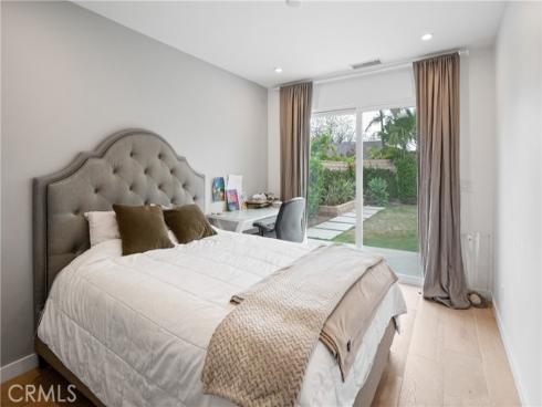 15441  Alsace  , Irvine, CA