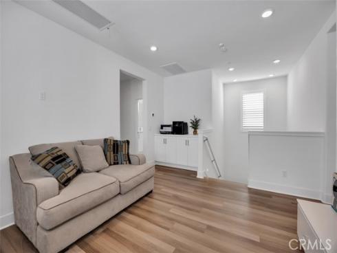 166 Sash , Irvine, CA