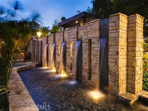 87  Lennox  , Irvine, CA