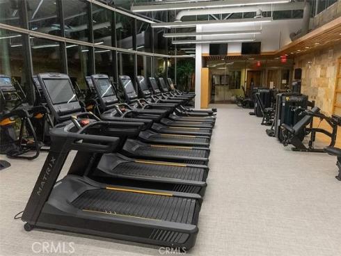 87  Lennox  , Irvine, CA