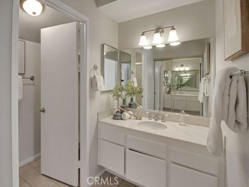 15  Woodrush  , Irvine, CA