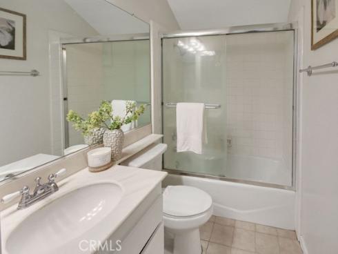 15  Woodrush  , Irvine, CA