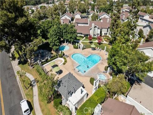 15  Woodrush  , Irvine, CA