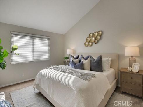 15  Woodrush  , Irvine, CA