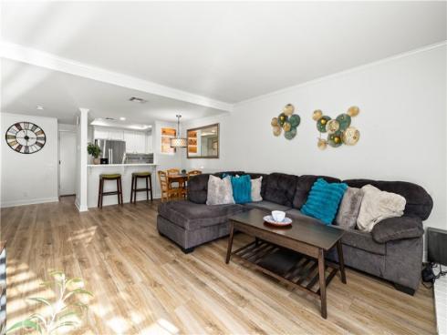 5151  Walnut Unit#27  , Irvine, CA