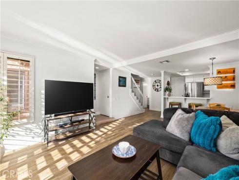 5151  Walnut Unit#27  , Irvine, CA