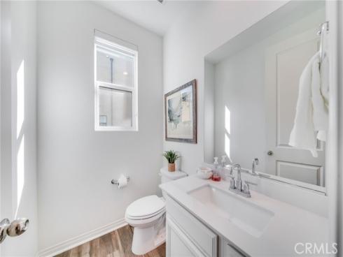 174 Sawbuck , Irvine, CA