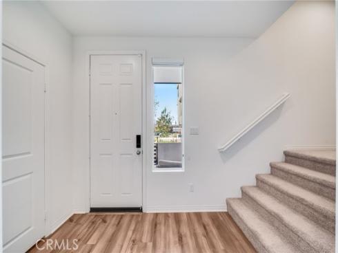 174 Sawbuck , Irvine, CA