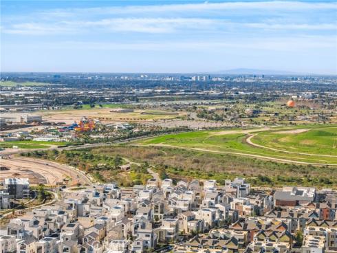 174  Sawbuck  , Irvine, CA