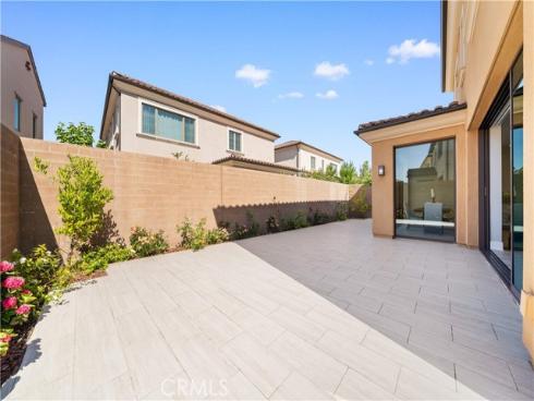 103  Sky Hts  , Irvine, CA