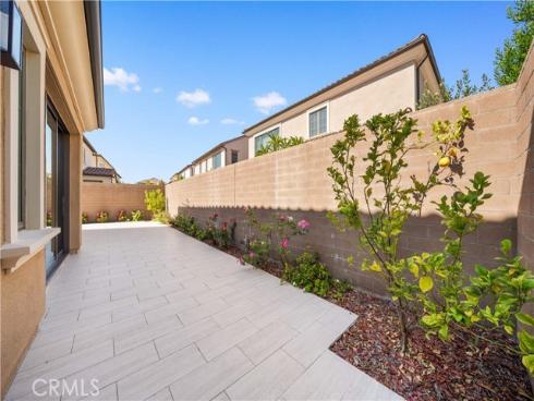 103  Sky Hts  , Irvine, CA