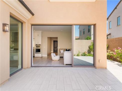 103  Sky Hts  , Irvine, CA