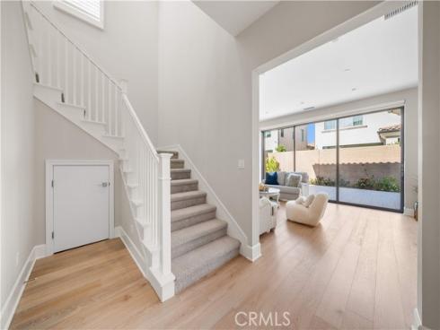 103  Sky Hts  , Irvine, CA