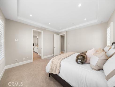 103  Sky Hts  , Irvine, CA