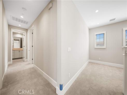 103  Sky Hts  , Irvine, CA