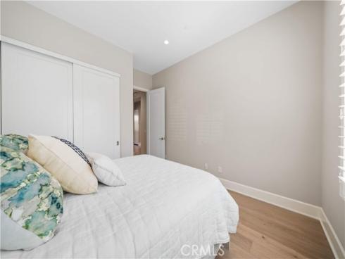 103  Sky Hts  , Irvine, CA