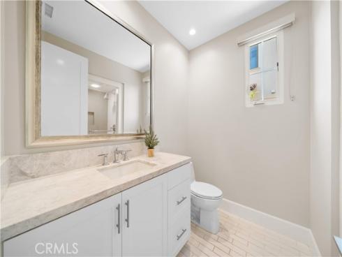 103  Sky Hts  , Irvine, CA