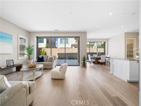 103  Sky Hts  , Irvine, CA