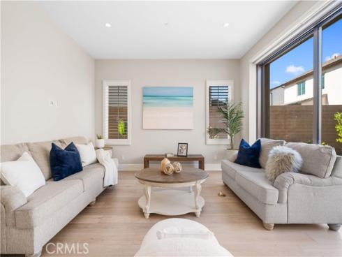 103  Sky Hts  , Irvine, CA