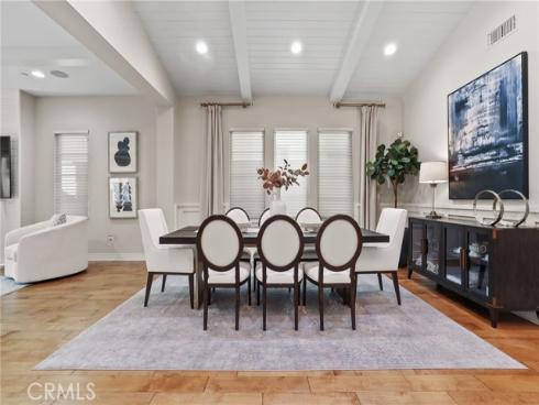 10 Shadybend , Irvine, CA