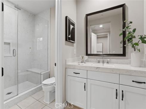 10 Shadybend , Irvine, CA