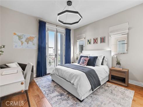 10 Shadybend , Irvine, CA