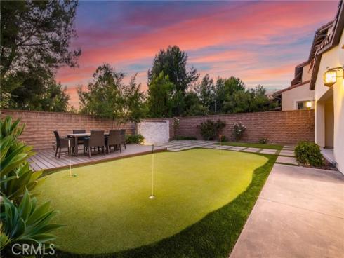 10  Shadybend  , Irvine, CA