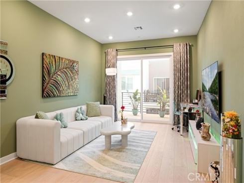 195  Sash  , Irvine, CA