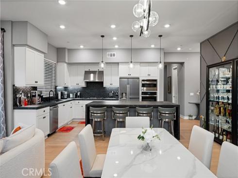 195  Sash  , Irvine, CA