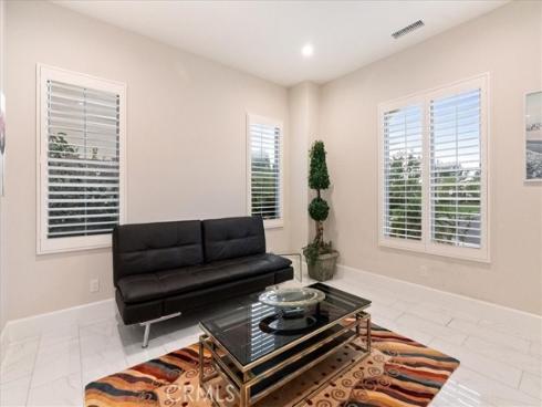 244  Coal Mine  , Irvine, CA