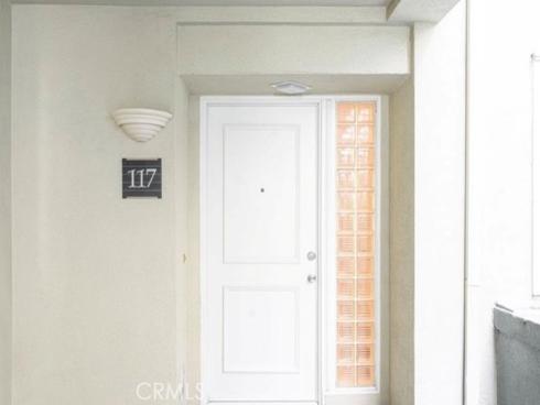 2243  Martin  117 , Irvine, CA