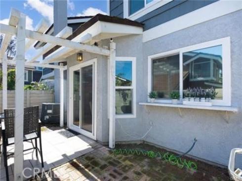 52 Weepingwood , Irvine, CA