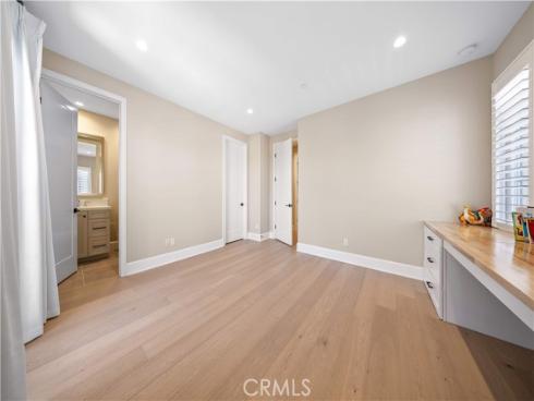 163  Summerland  , Irvine, CA