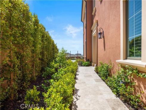 163  Summerland  , Irvine, CA