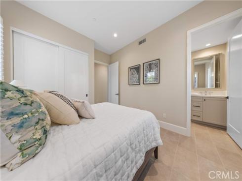 163  Summerland  , Irvine, CA