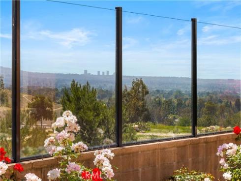 163  Summerland  , Irvine, CA