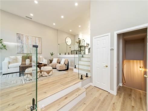 7  sunup  , Irvine, CA