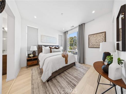 161  Schick  , Irvine, CA