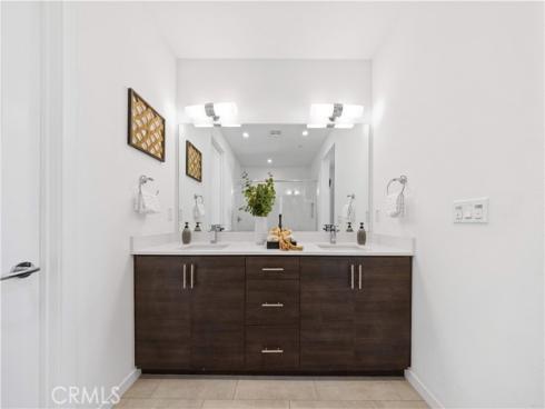 161  Schick  , Irvine, CA