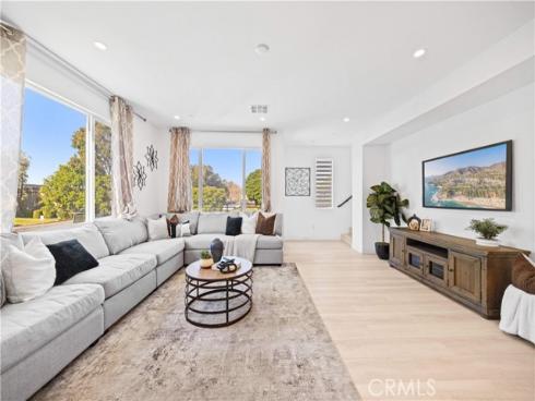 161  Schick  , Irvine, CA