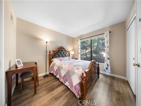 11  Palos  55 , Irvine, CA