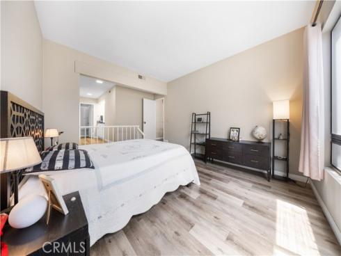 11  Palos  55 , Irvine, CA