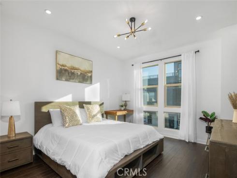 158  Placemark  , Irvine, CA