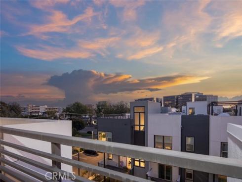 158  Placemark  , Irvine, CA