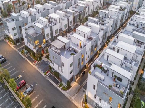 158  Placemark  , Irvine, CA