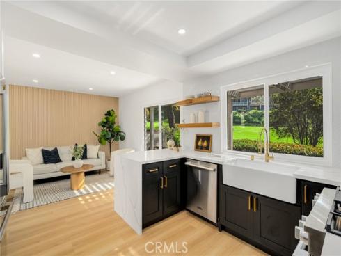 1  Misty Meadow #30  , Irvine, CA